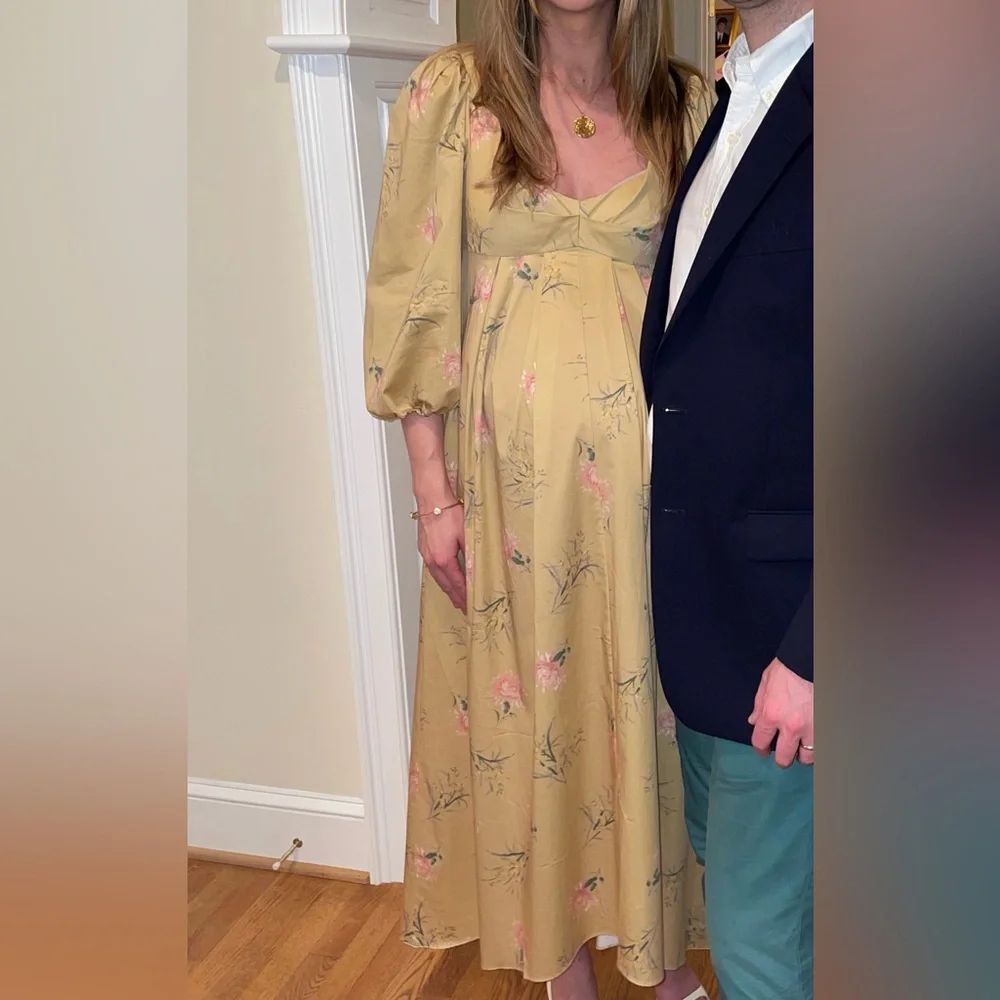 Elegant Yellow Floral Dress - Picture 2 of 2